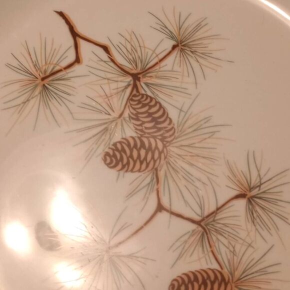 Vintage, W.S George pine cone Branch plates, set of 2 - Picture 3 of 6